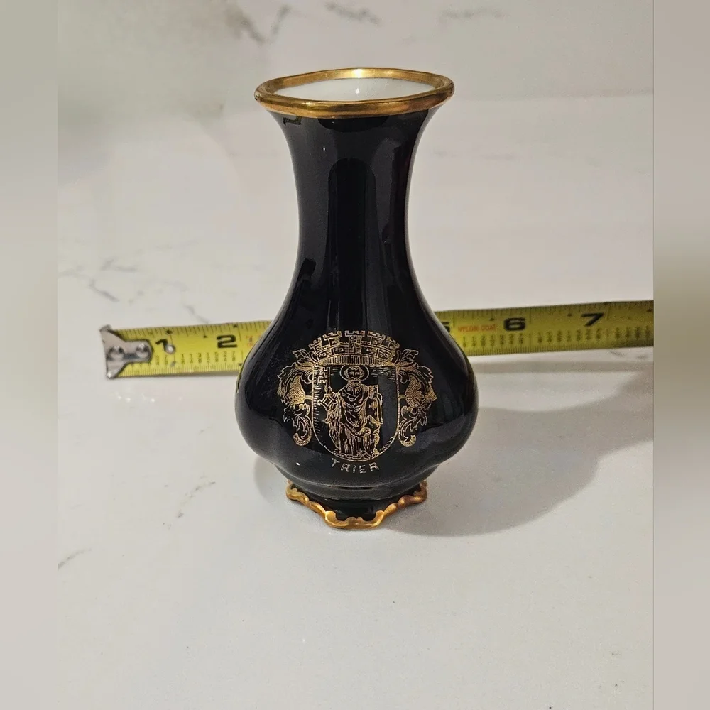 Vintage Lindner Kueps Bavaria Echt Cobalt Blue & Gold Vase German Numbered Piece